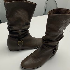 Stuart Weitzman brown mid Calf boot size 8.5